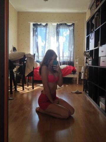 Лена Сексуальная Брюнетка фото 3