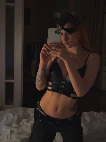 Моника фото 2